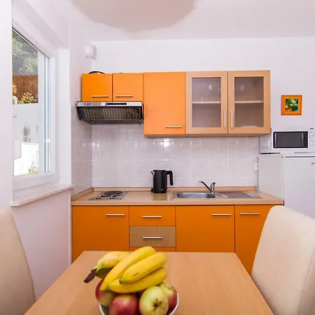 Doris Apartmán *