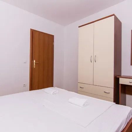 Doris Apartmán *